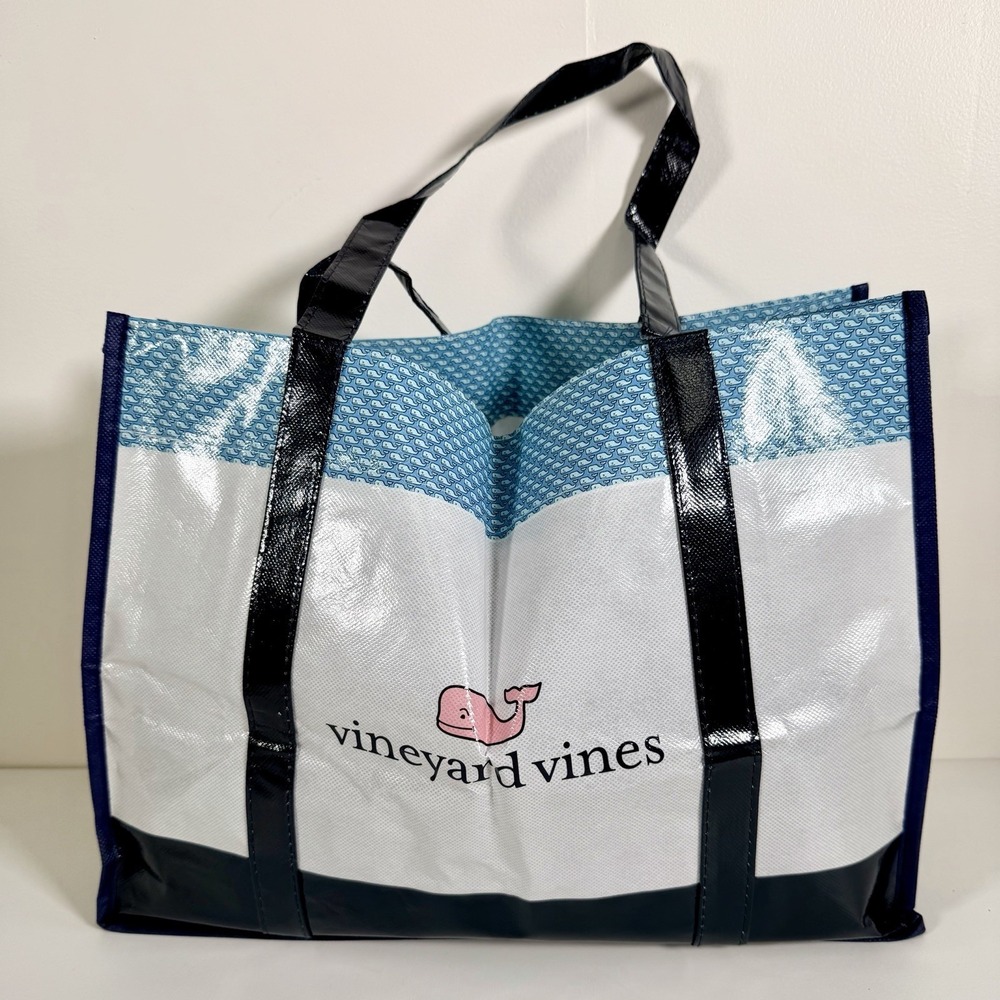 Vineyard Vines Classic Whale Tote Reusable Shopping Bag Foldable 16 x 12 x 6"